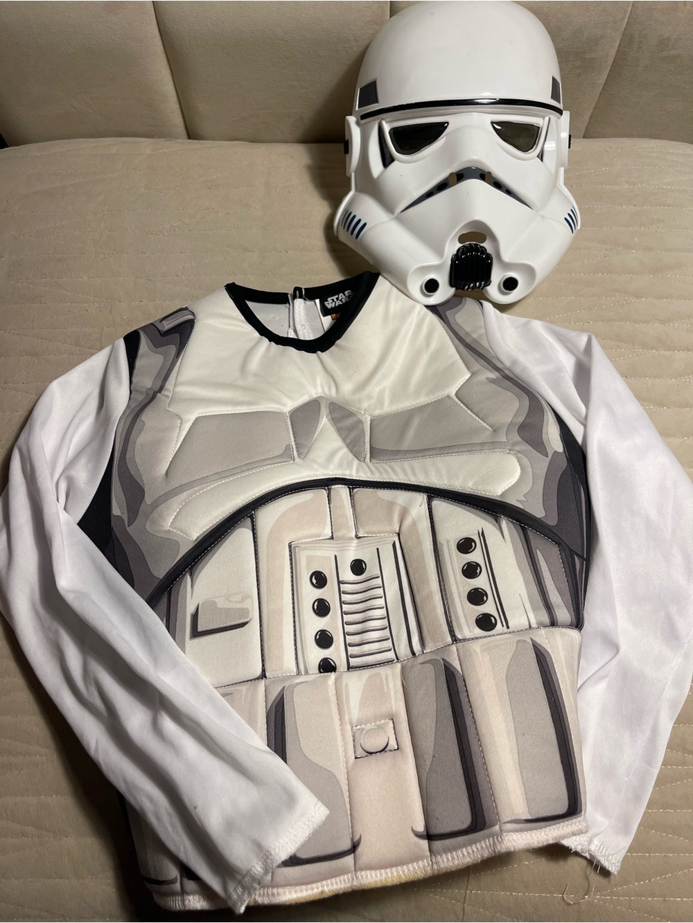 Star Wars White & Gray Stormtrooper Long Sleeve Kids Top